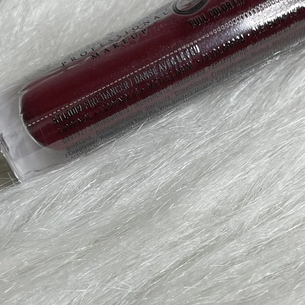 Nyx Cosmetics Slip Tease Full Color Lip Oil Lipstick Gloss Fine Dancer‎ Maroon